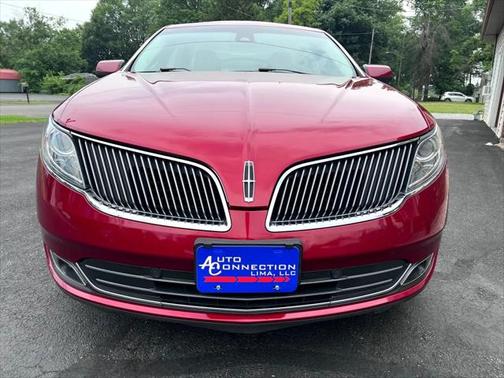 2014 Lincoln MKS Base