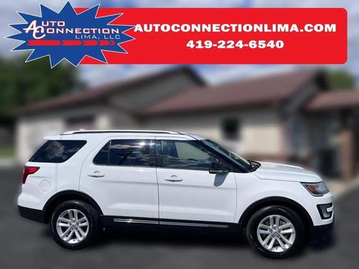 White 2016 Ford Explorer XLT