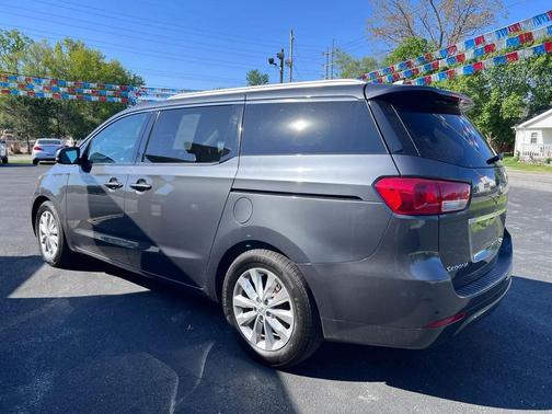 Platinum Graphite 2017 Kia Sedona EX