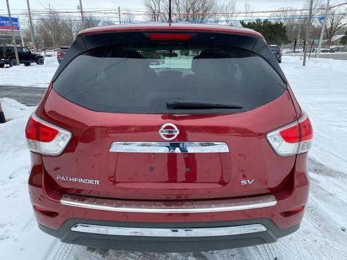 2014 Nissan Pathfinder SV