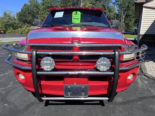 Red 2001 Dodge Ram 1500 ST