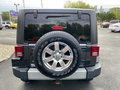 2014 Jeep Wrangler Sahara
