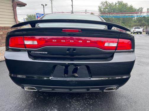 2013 Dodge Charger SXT