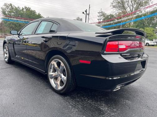 2013 Dodge Charger SXT