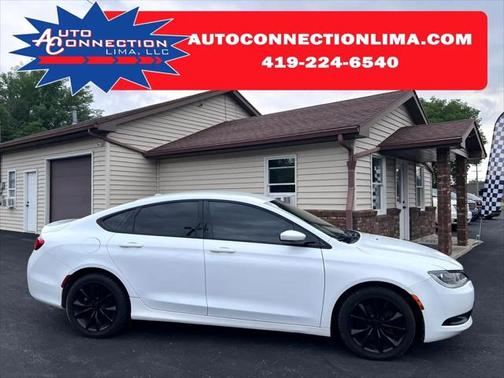 2016 Chrysler 200 S