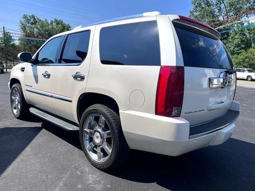 2009 Cadillac Escalade Base