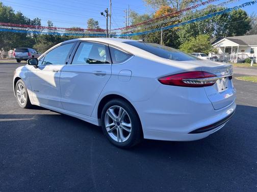 2018 Ford Fusion Hybrid S