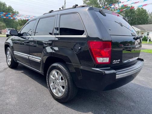 Brilliant Black Crystal Pearlcoat 2009 Jeep Grand Cherokee Limited