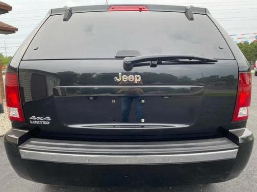 Brilliant Black Crystal Pearlcoat 2009 Jeep Grand Cherokee Limited