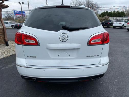 White 2017 Buick Enclave Convenience