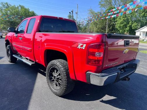 Victory Red 2012 Chevrolet Silverado 1500 LT