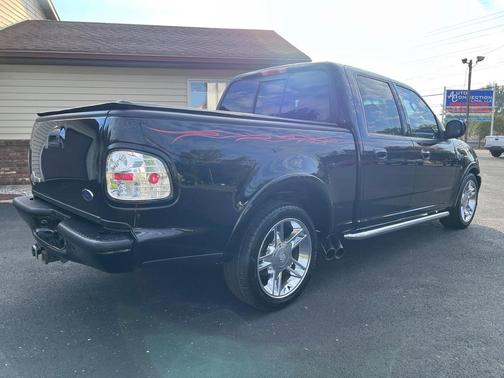 2002 Ford F-150 Harley-Davidson Crew Cab