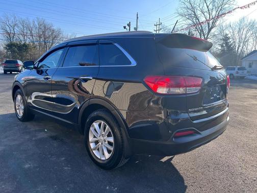 2017 Kia Sorento LX