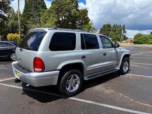 Bright Silver Metallic Clearcoat 2002 Dodge Durango R/T