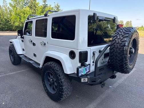2012 Jeep Wrangler Unlimited Sahara