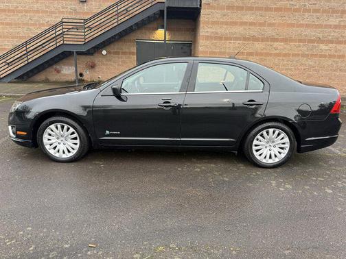 2011 Ford Fusion Hybrid Base