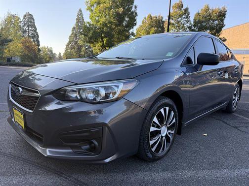 2018 Subaru Impreza 2.0i