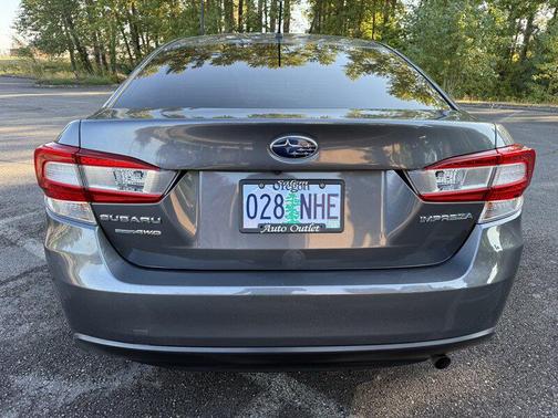 2018 Subaru Impreza 2.0i