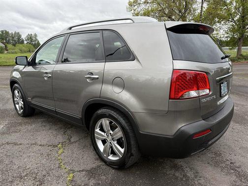 Tan 2012 Kia Sorento EX