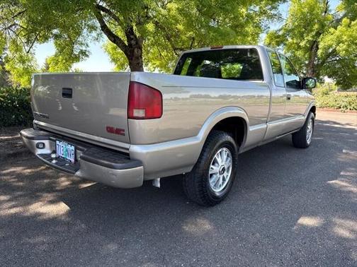 2002 GMC Sonoma SLS