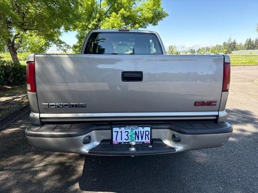 2002 GMC Sonoma SLS