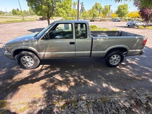 2002 GMC Sonoma SLS