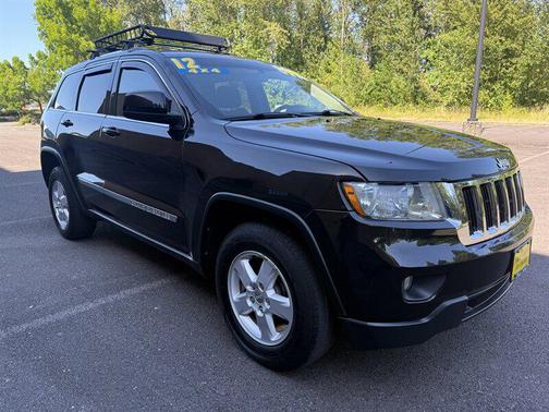Brilliant Black Crystal Pearlcoat 2012 Jeep Grand Cherokee Laredo