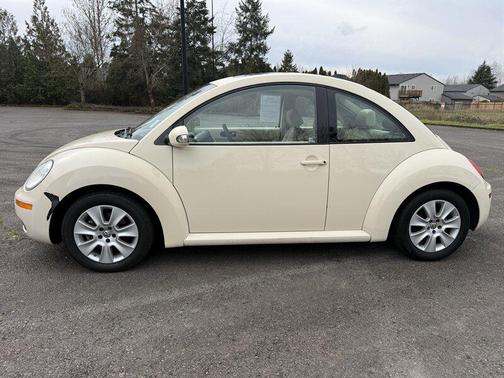 2008 Volkswagen New Beetle S