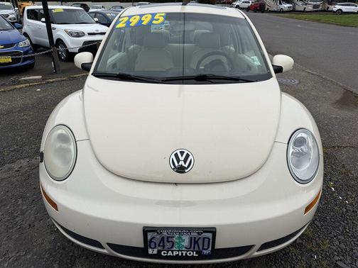 2008 Volkswagen New Beetle S