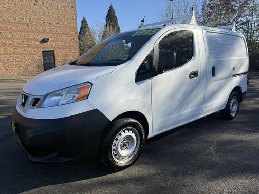 2016 Nissan NV200 SV