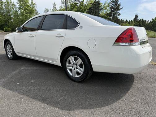 White 2008 Chevrolet Impala LS