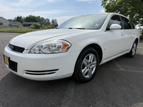 White 2008 Chevrolet Impala LS
