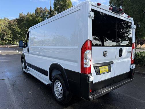2023 RAM ProMaster 2500 Base