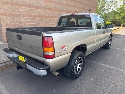 2001 Chevrolet Silverado 1500 Base
