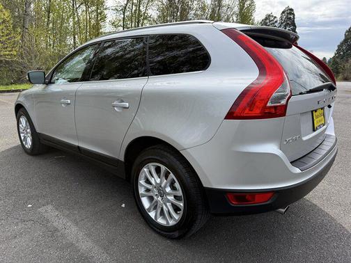2010 Volvo XC60 T6