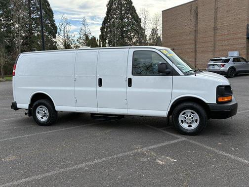 2014 Chevrolet Express 3500 Work Van