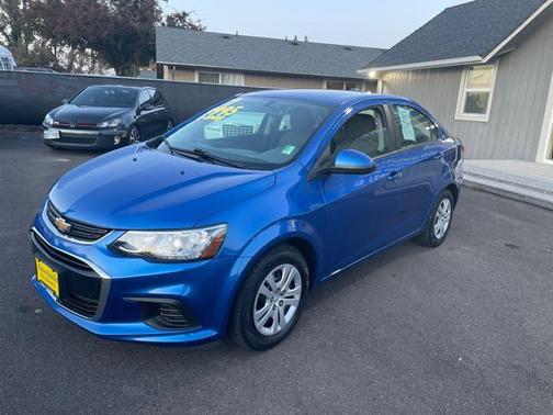 2017 Chevrolet Sonic LS