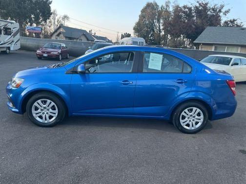 2017 Chevrolet Sonic LS