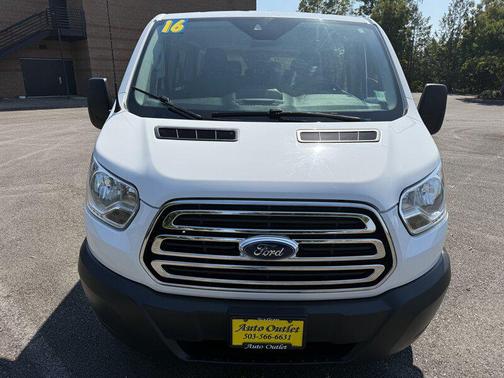 2016 Ford Transit-150 XLT