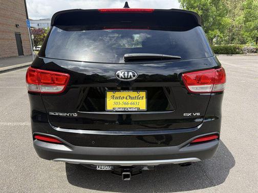 Ebony Black 2017 Kia Sorento EX