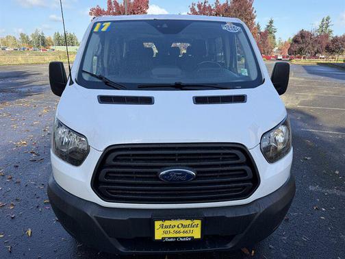 2017 Ford Transit-150 XL