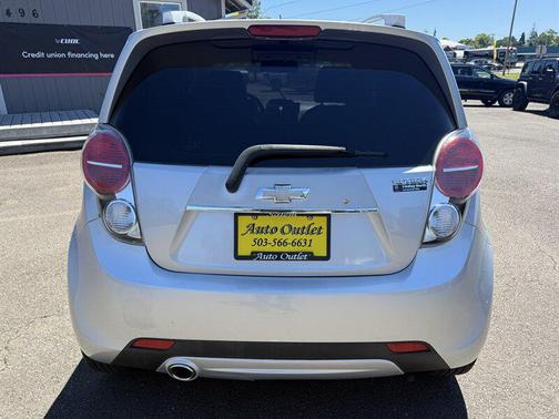 Silver Ice Metallic 2014 Chevrolet Spark 2LT