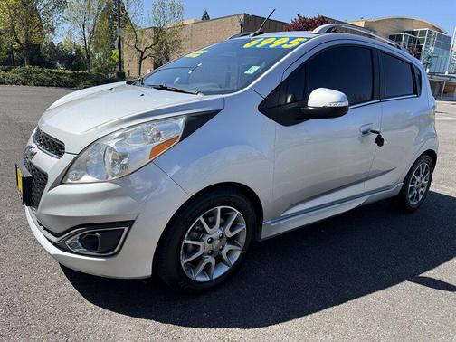 Silver Ice Metallic 2014 Chevrolet Spark 2LT