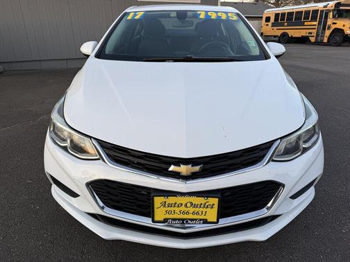 2017 Chevrolet Cruze LS