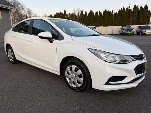 2017 Chevrolet Cruze LS