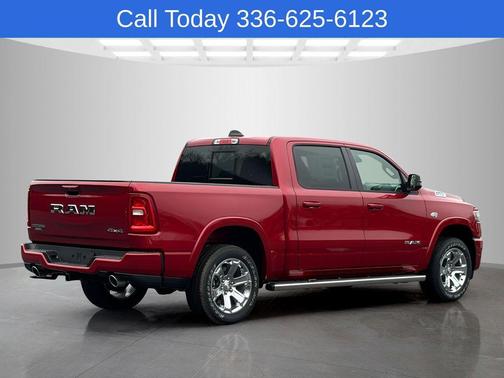 Molten Red Pearlcoat 2026 RAM 1500 Big Horn/Lone Star