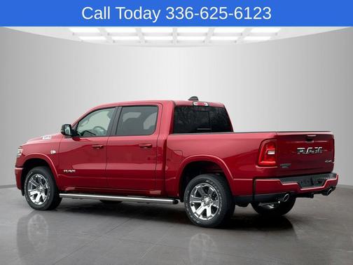 Molten Red Pearlcoat 2026 RAM 1500 Big Horn/Lone Star