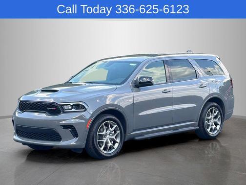 Destroyer Gray Clearcoat 2026 Dodge Durango GT HEMI V8