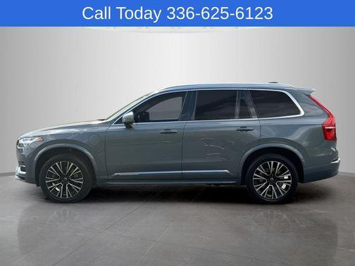 Gray 2023 Volvo XC90 Recharge Plug-In Hybrid T8 Core Bright Theme