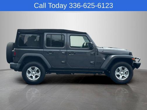 Granite Crystal Clearcoat Metallic 2022 Jeep Wrangler Unlimited Sport